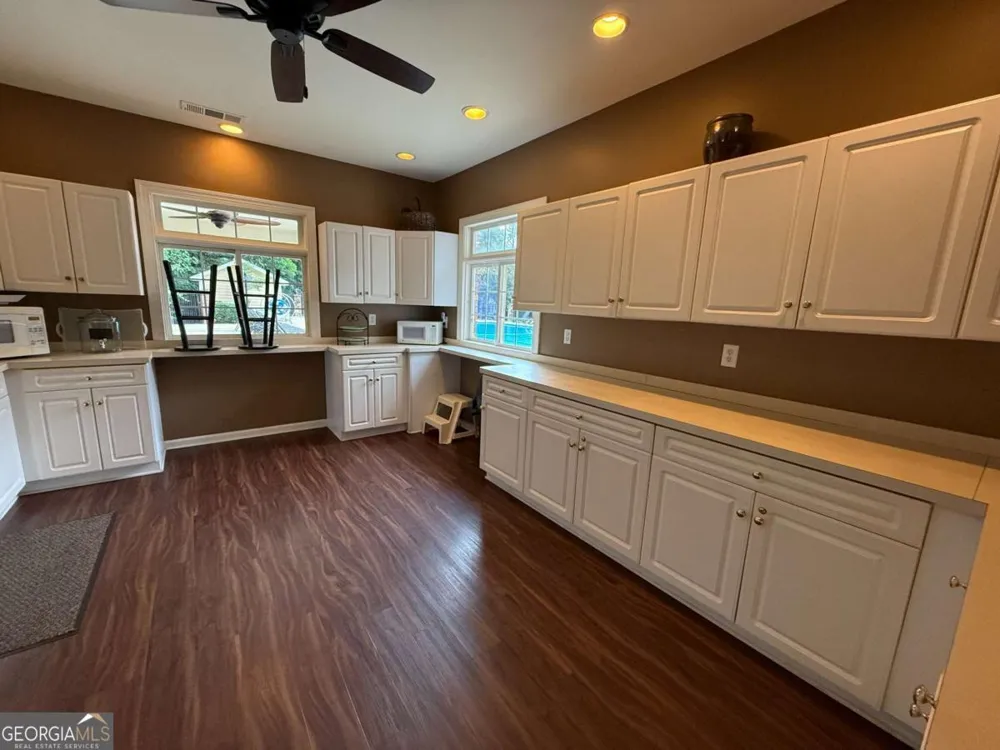 3385 New Heritage DR Johns Creek, GA 30022