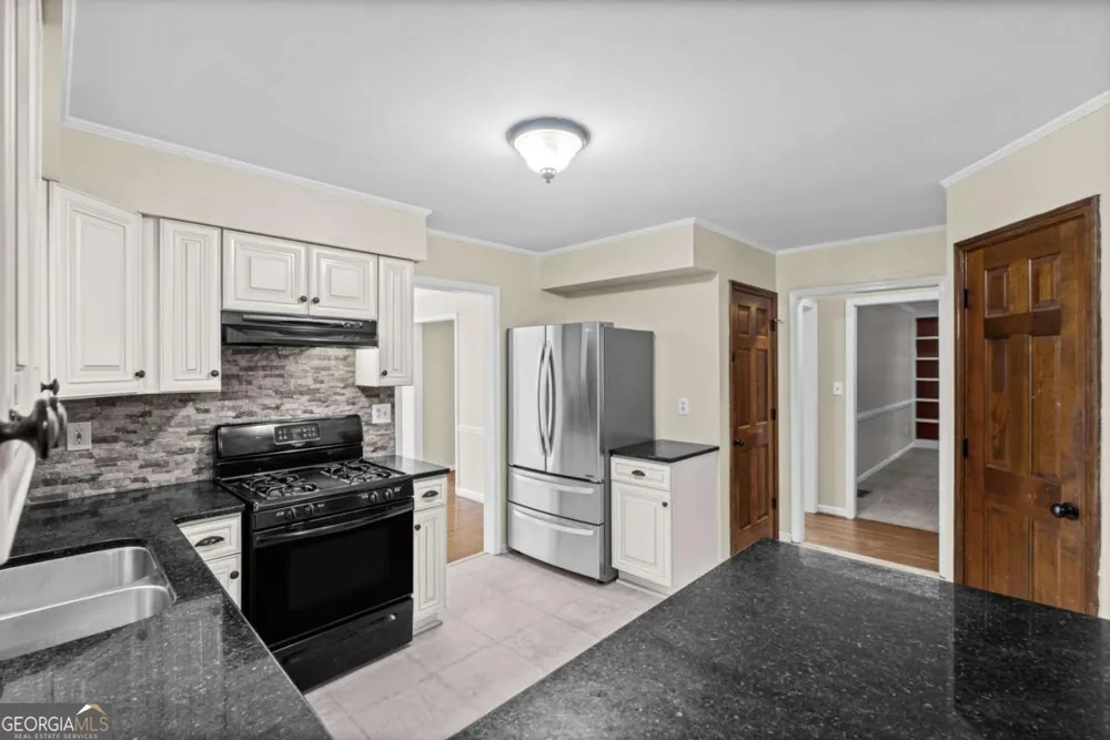 3385 New Heritage DR Johns Creek, GA 30022