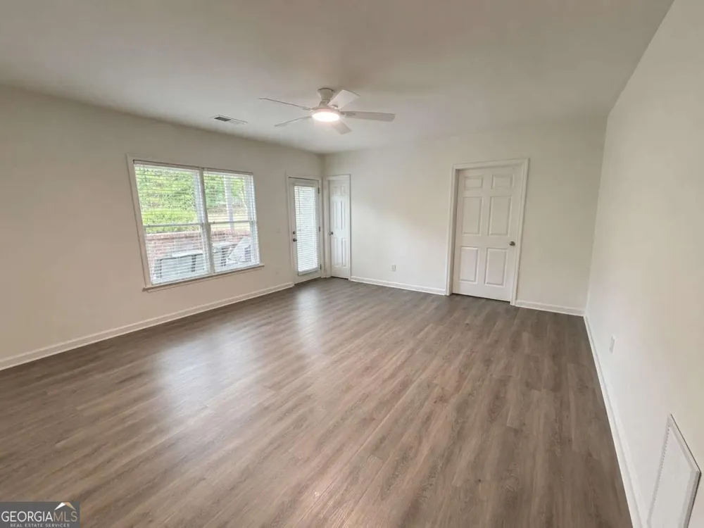 768 Laurel West LN Dacula, GA 30019