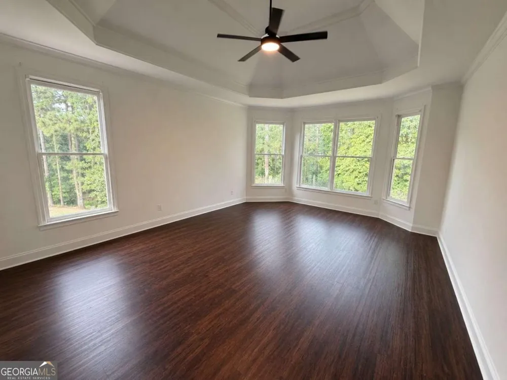 768 Laurel West LN Dacula, GA 30019