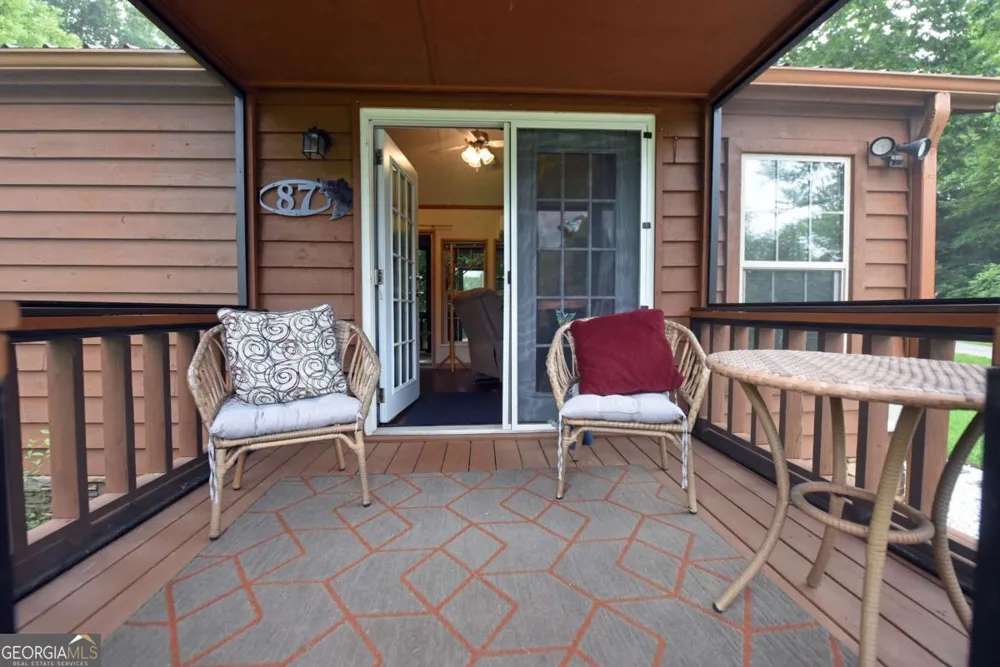87 Chimney RDG Blairsville, GA 30512