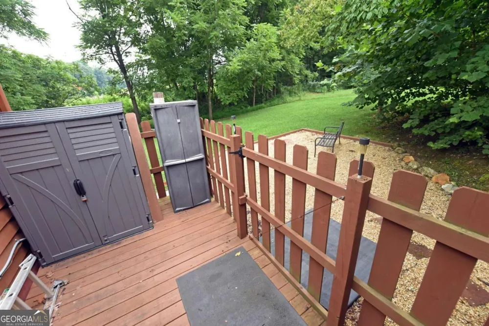 87 Chimney RDG Blairsville, GA 30512
