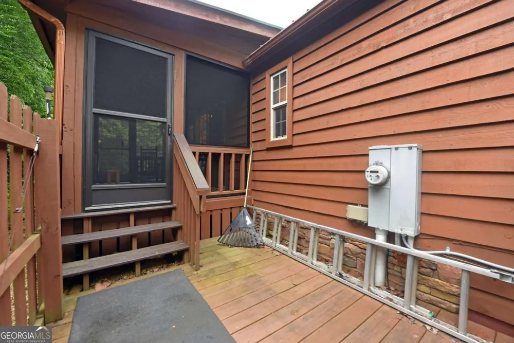 87 Chimney RDG Blairsville, GA 30512