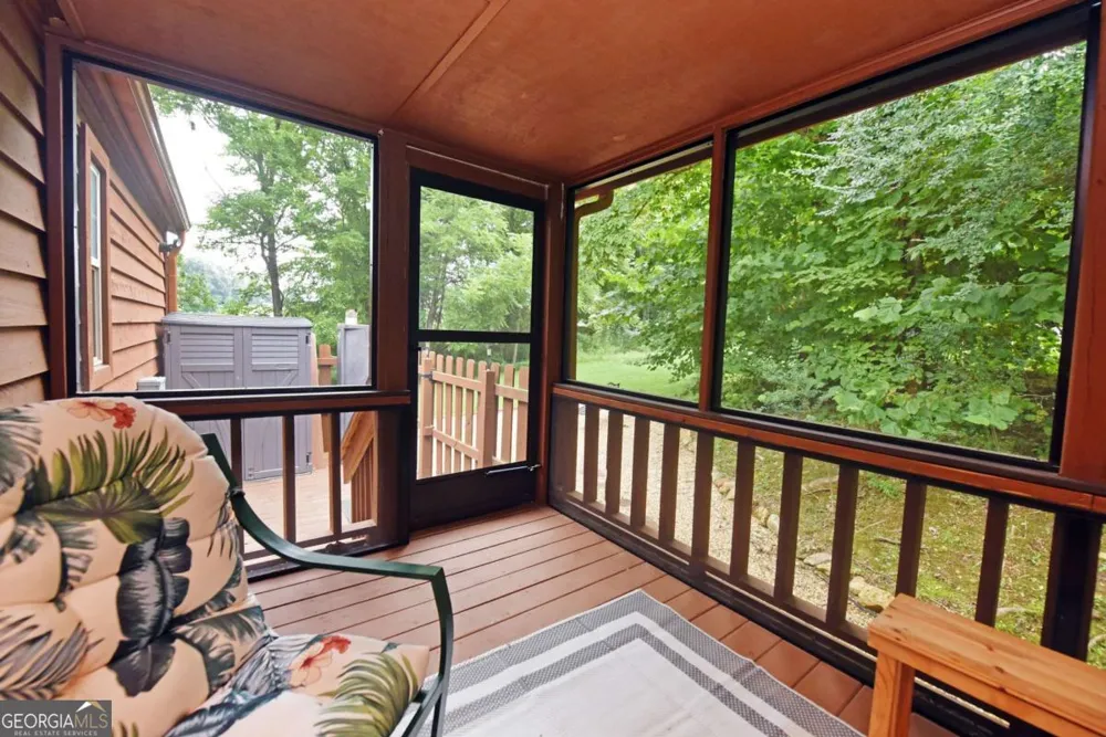 87 Chimney RDG Blairsville, GA 30512