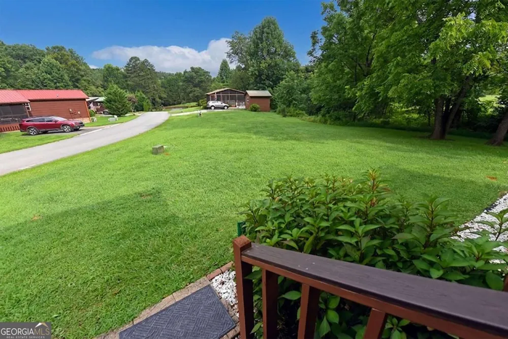 87 Chimney RDG Blairsville, GA 30512