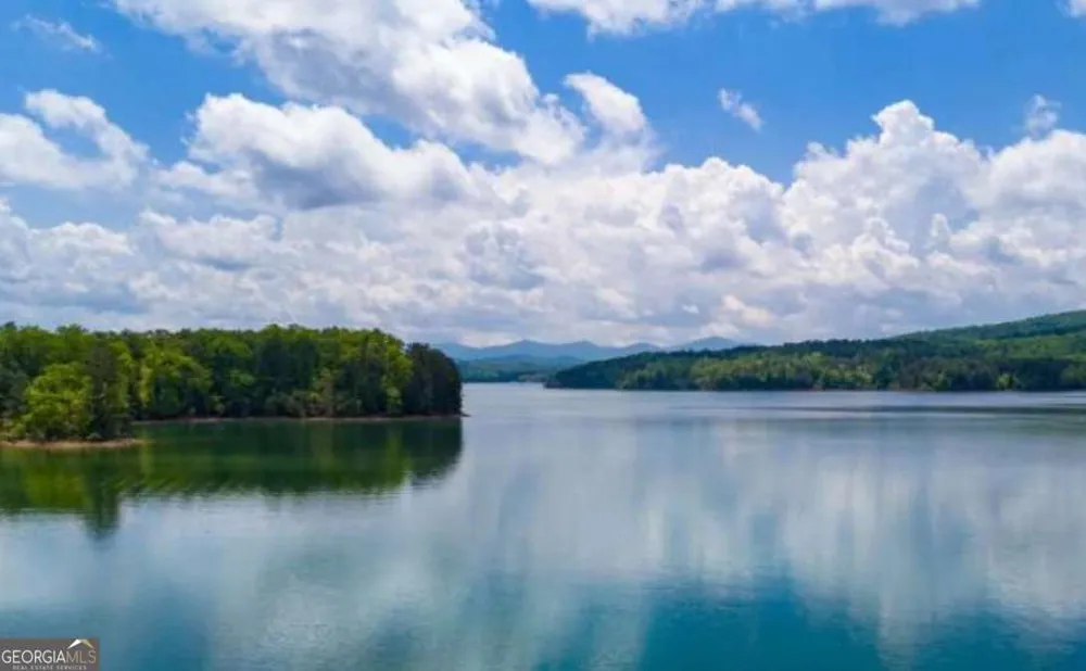 87 Chimney RDG Blairsville, GA 30512