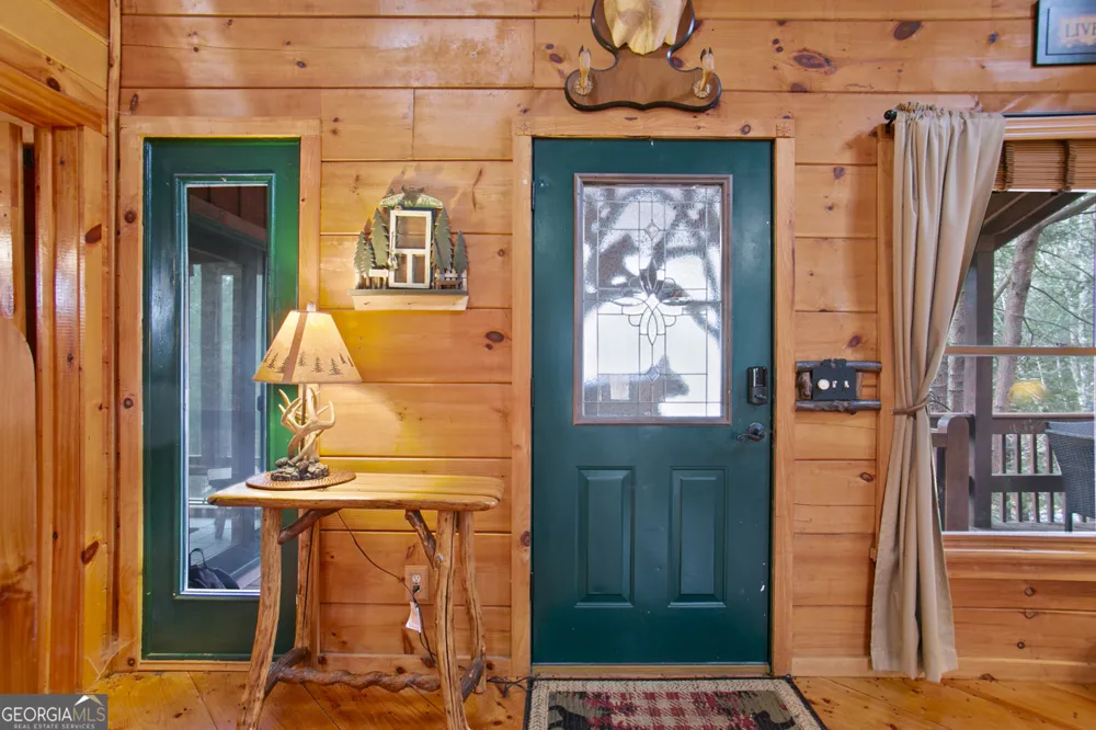 143 Kaely DR Mineral Bluff, GA 30559