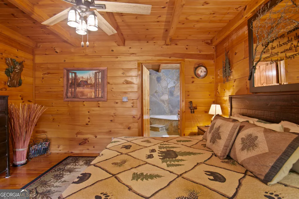 143 Kaely DR Mineral Bluff, GA 30559