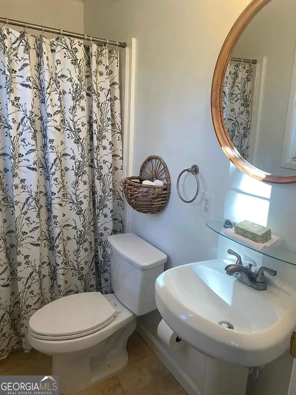 216 Devore RD Alpharetta, GA 30009