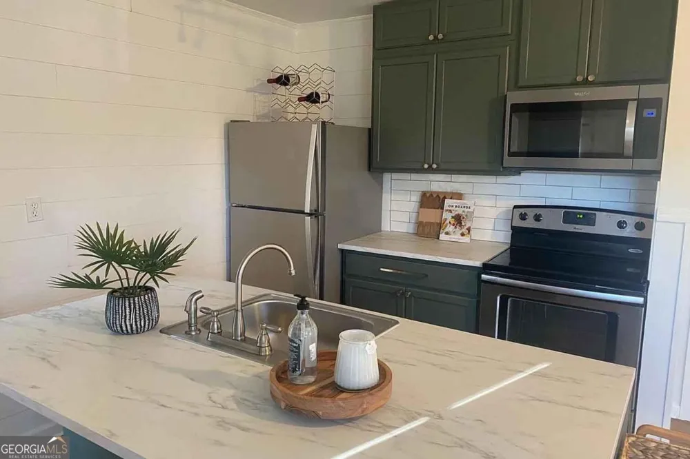 216 Devore RD Alpharetta, GA 30009