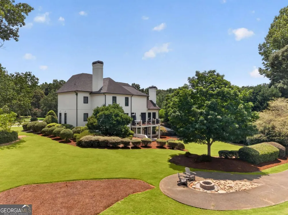 775 Champions Club DR Milton, GA 30004