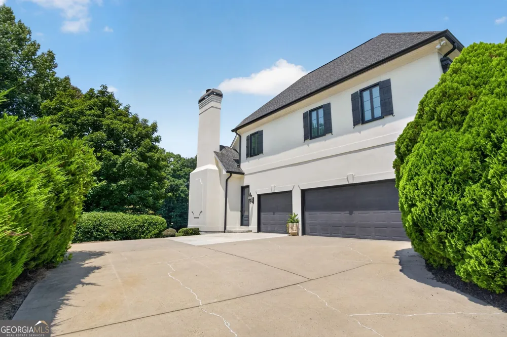 775 Champions Club DR Milton, GA 30004