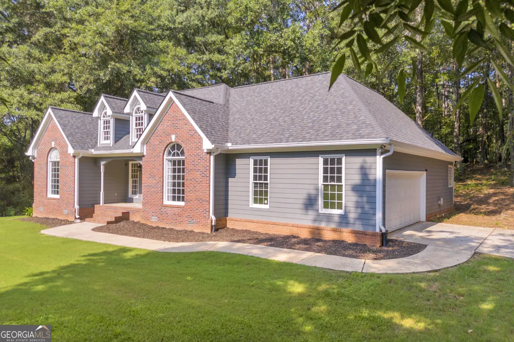 1078 Spratlin Mill RD Hull, GA 30646