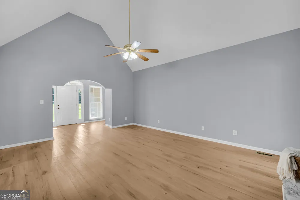1078 Spratlin Mill RD Hull, GA 30646