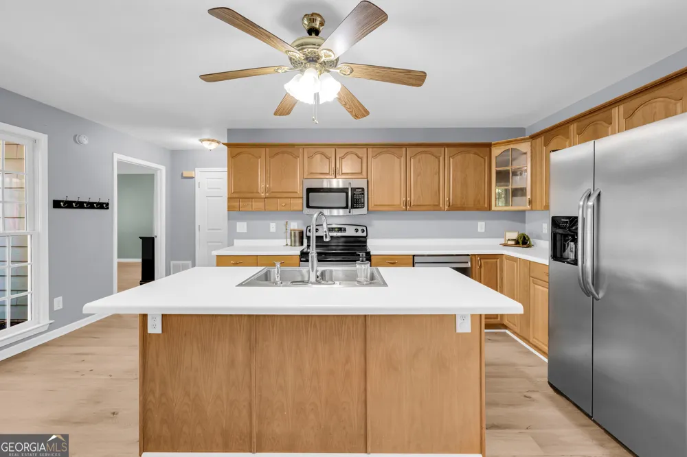 1078 Spratlin Mill RD Hull, GA 30646