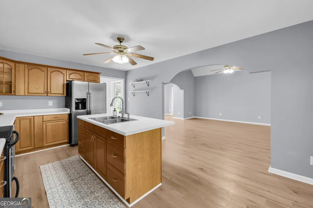 1078 Spratlin Mill RD Hull, GA 30646