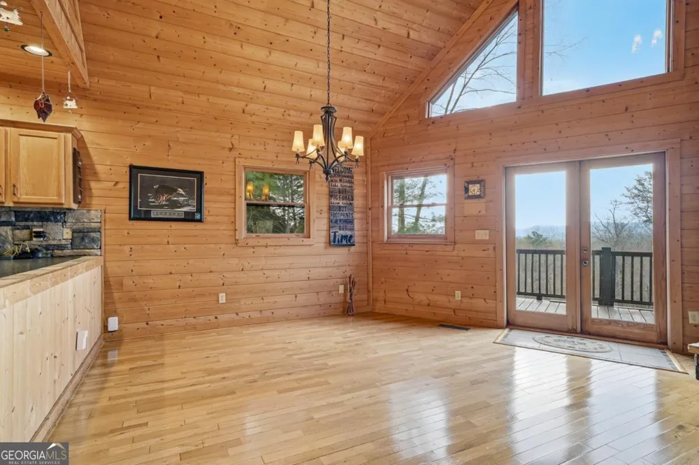 97 Fox Mountain Crossing RD Blue Ridge, GA 30513