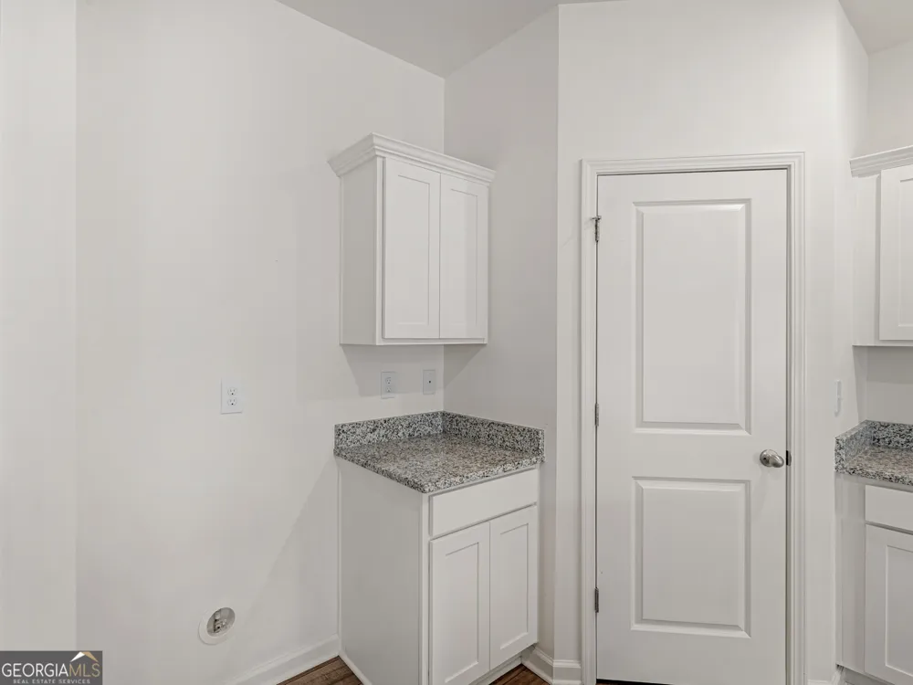 214 Georgian WAY Locust Grove, GA 30248