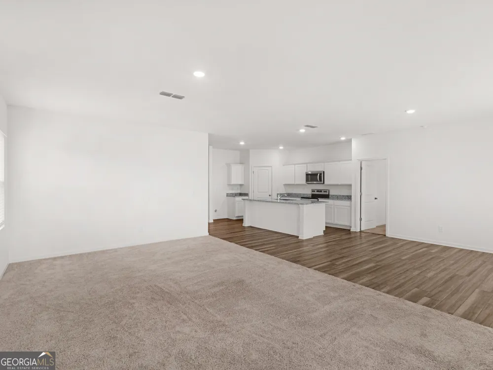 214 Georgian WAY Locust Grove, GA 30248