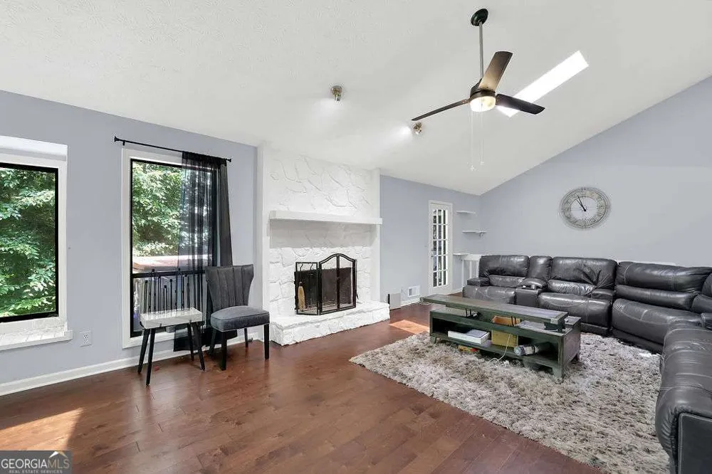 2721 Pine Cone LN Duluth, GA 30096