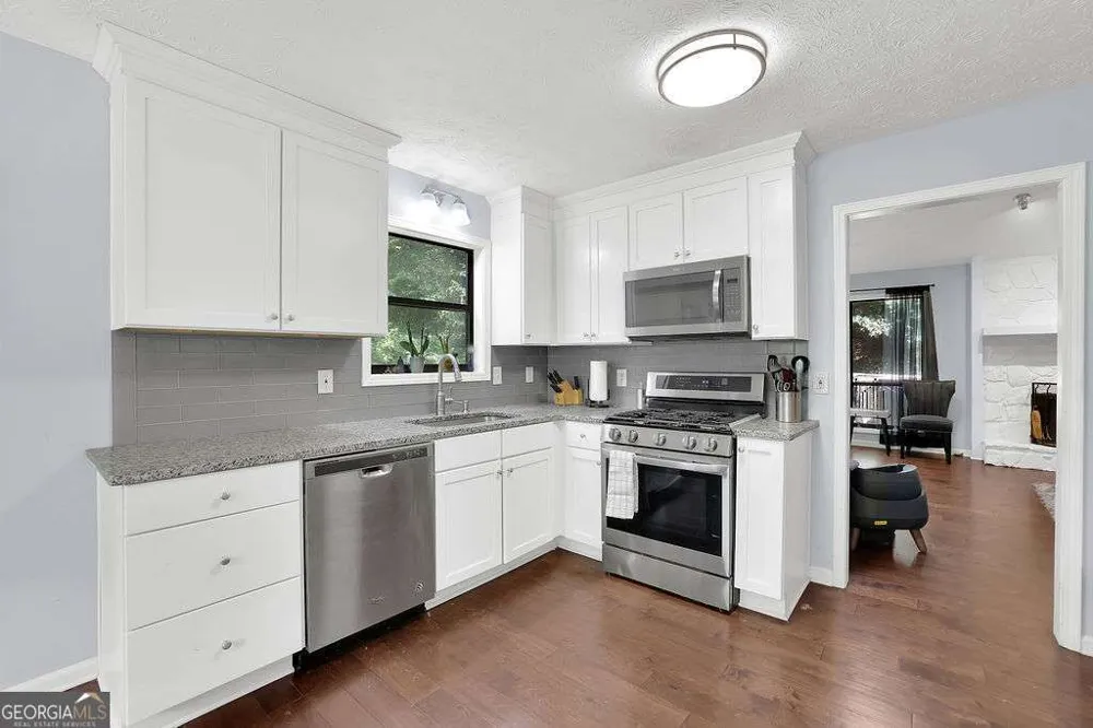 2721 Pine Cone LN Duluth, GA 30096