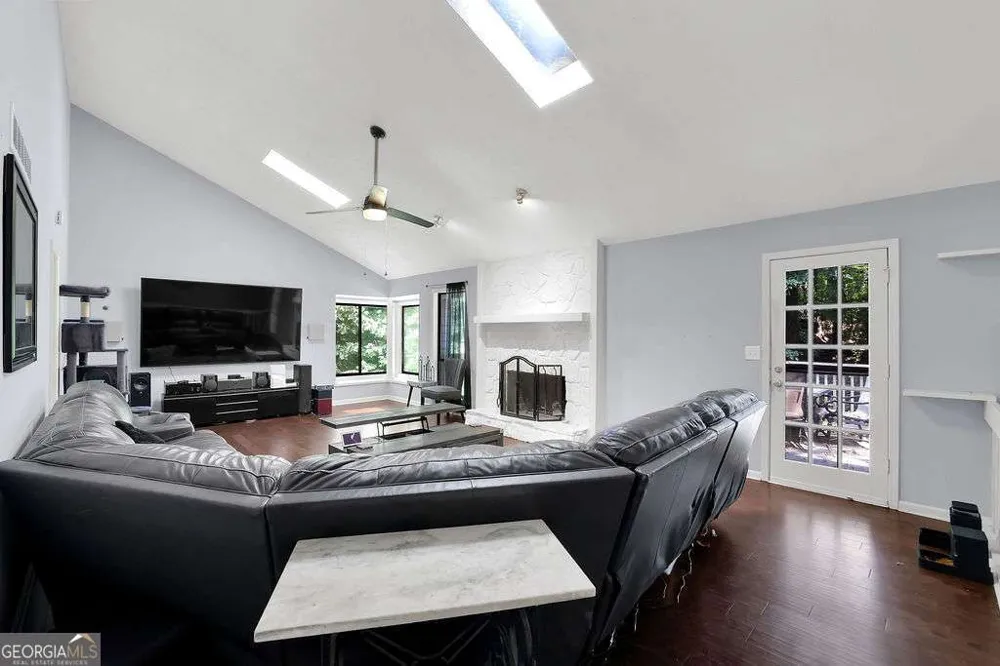 2721 Pine Cone LN Duluth, GA 30096