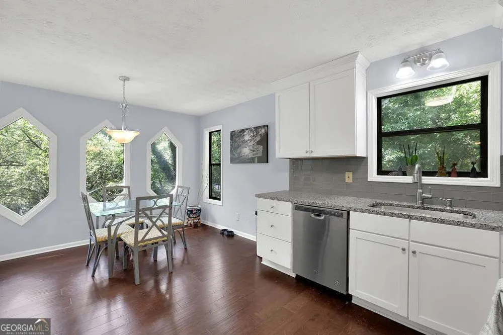 2721 Pine Cone LN Duluth, GA 30096
