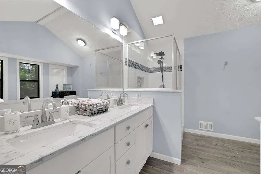 2721 Pine Cone LN Duluth, GA 30096