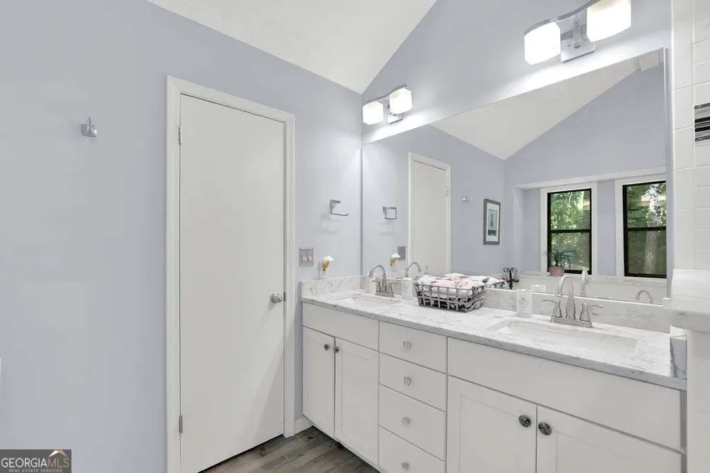 2721 Pine Cone LN Duluth, GA 30096