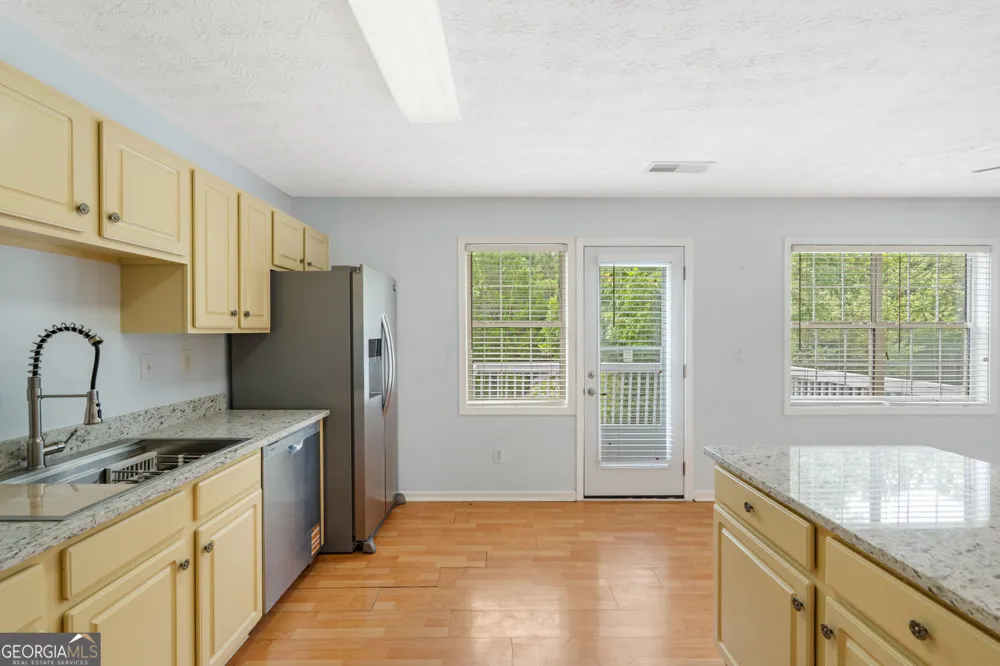 26 Ann CIR SE Cartersville, GA 30121