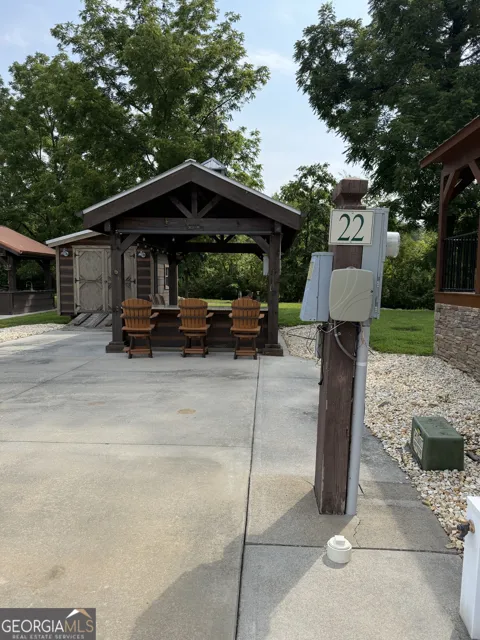 247 Golden Nugget RD