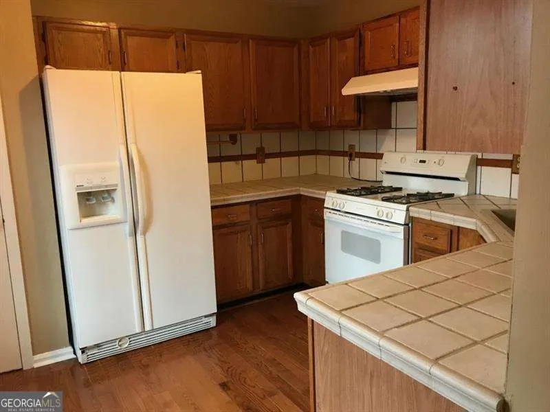 2989 Garland DR Marietta, GA 30008