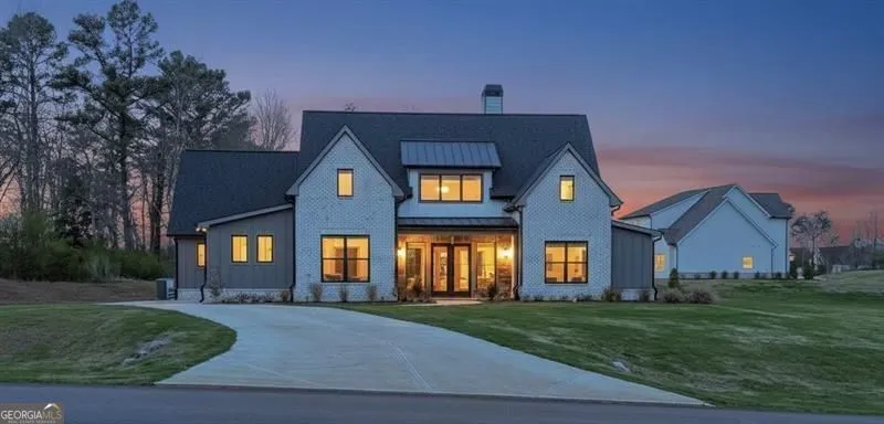 115 Palisade DR Rydal, GA 30171