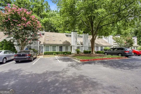 1527 Planters Ridge LN