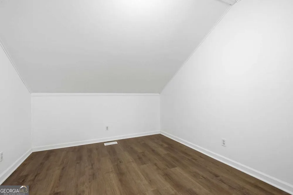 1527 Planters Ridge LN Alpharetta, GA 30004