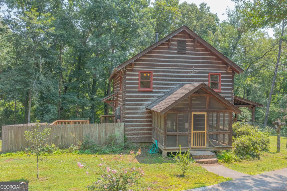8902 Barbara DR Soddy Daisy, TN 37379