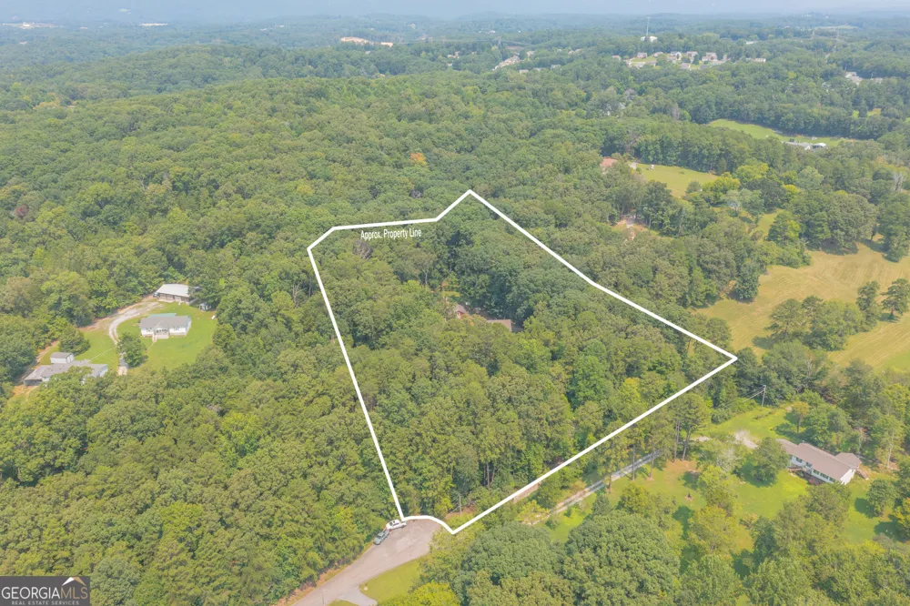 8902 Barbara DR Soddy Daisy, TN 37379
