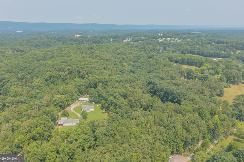 8902 Barbara DR Soddy Daisy, TN 37379
