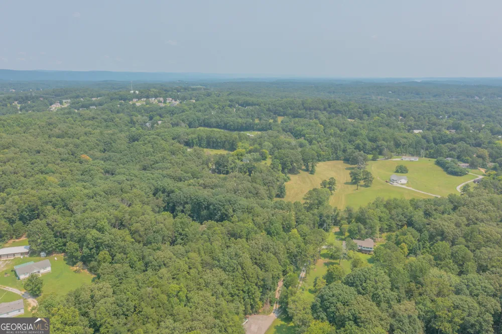 8902 Barbara DR Soddy Daisy, TN 37379