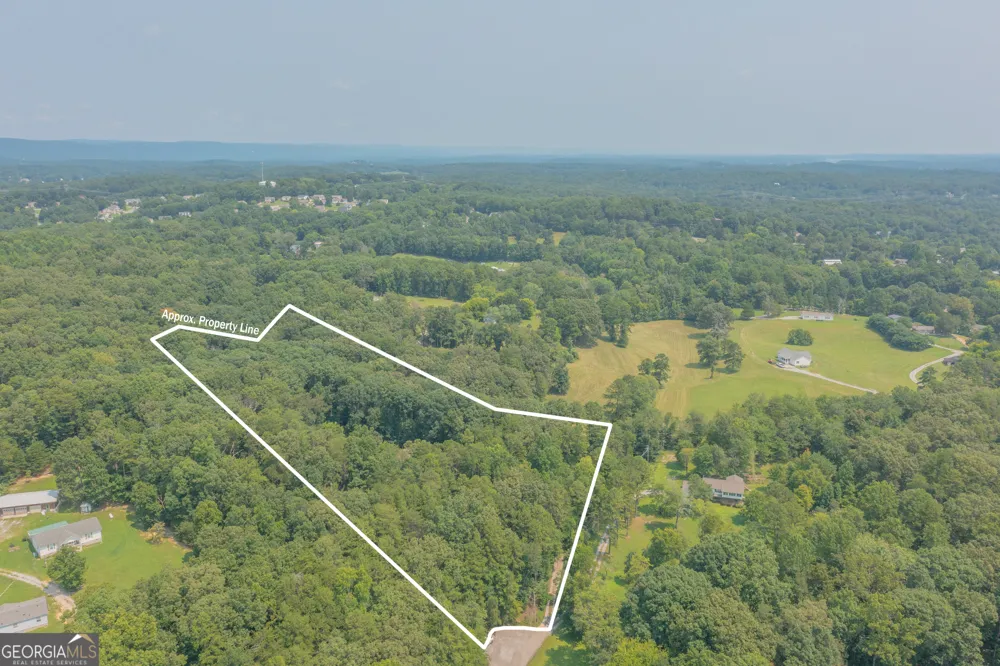 8902 Barbara DR Soddy Daisy, TN 37379