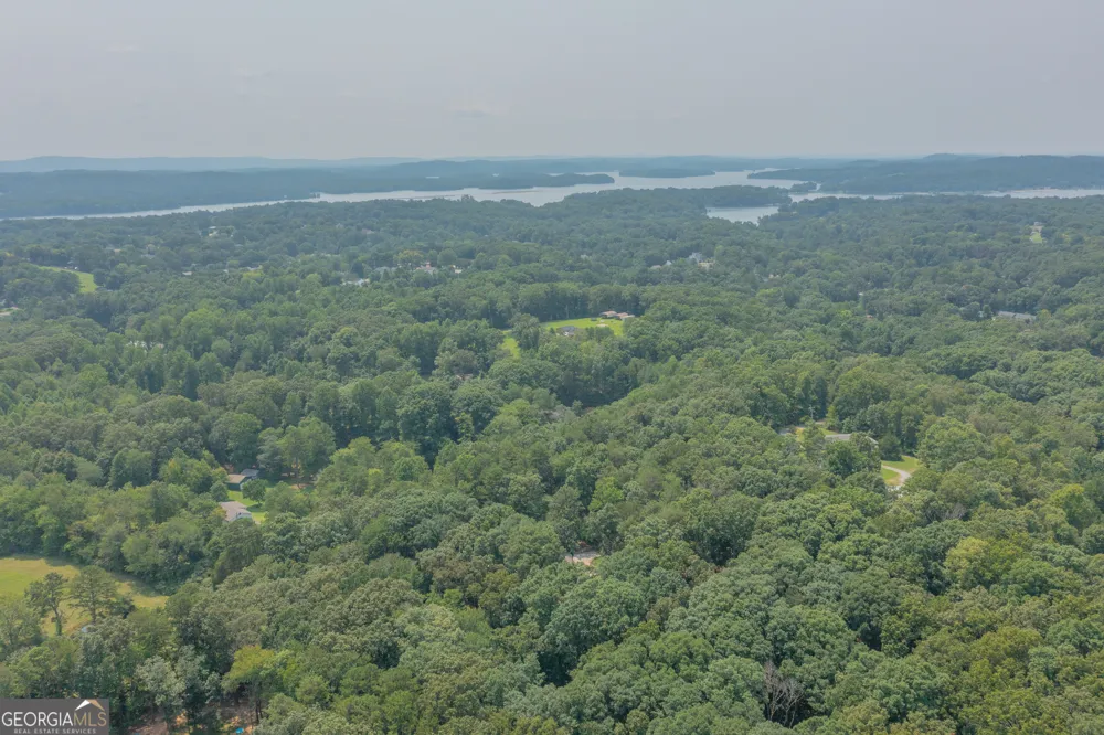 8902 Barbara DR Soddy Daisy, TN 37379