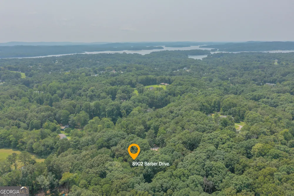 8902 Barbara DR Soddy Daisy, TN 37379