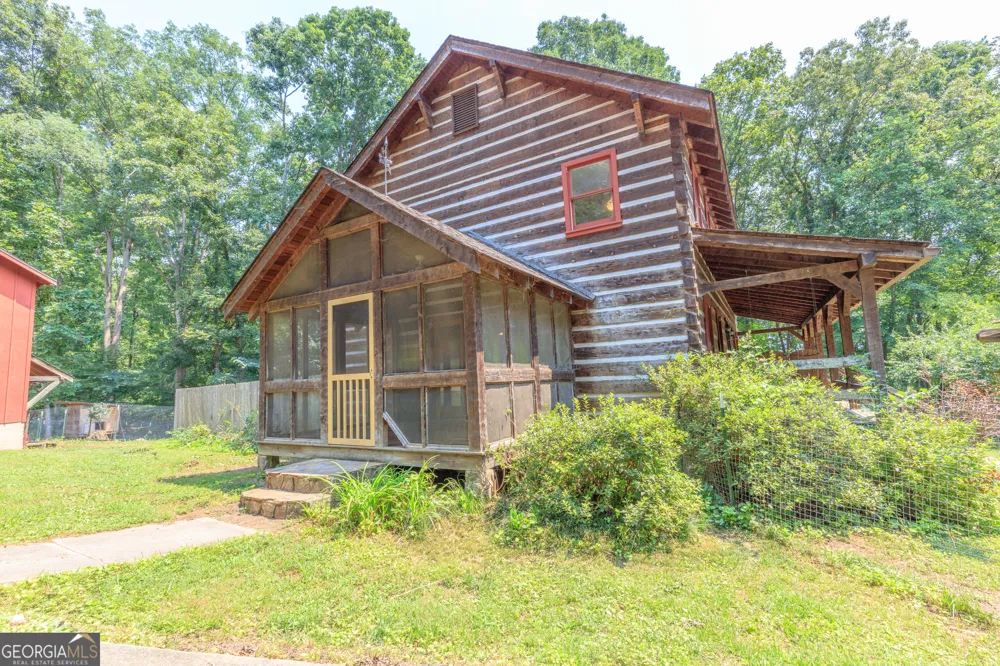 8902 Barbara DR Soddy Daisy, TN 37379