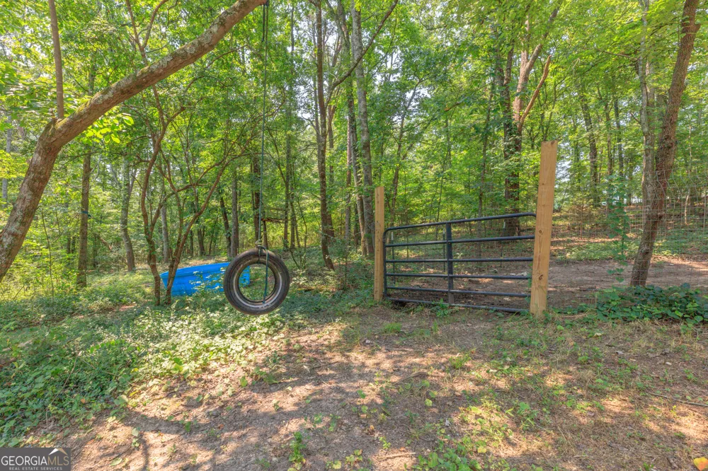 8902 Barbara DR Soddy Daisy, TN 37379