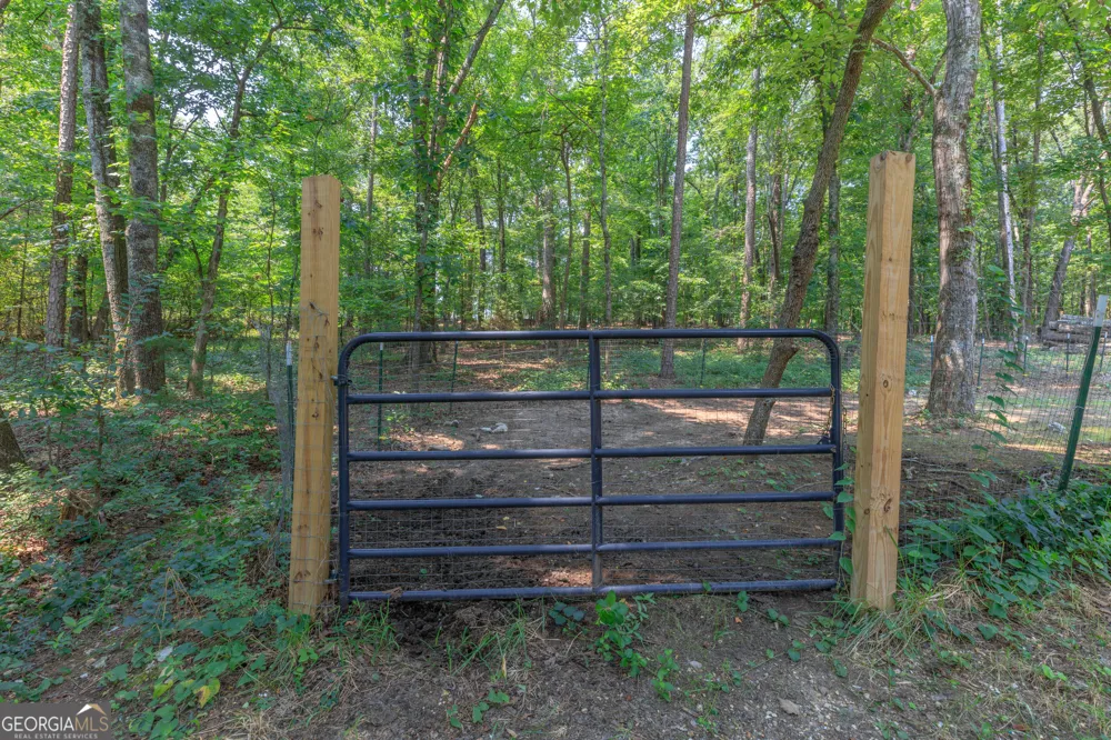 8902 Barbara DR Soddy Daisy, TN 37379