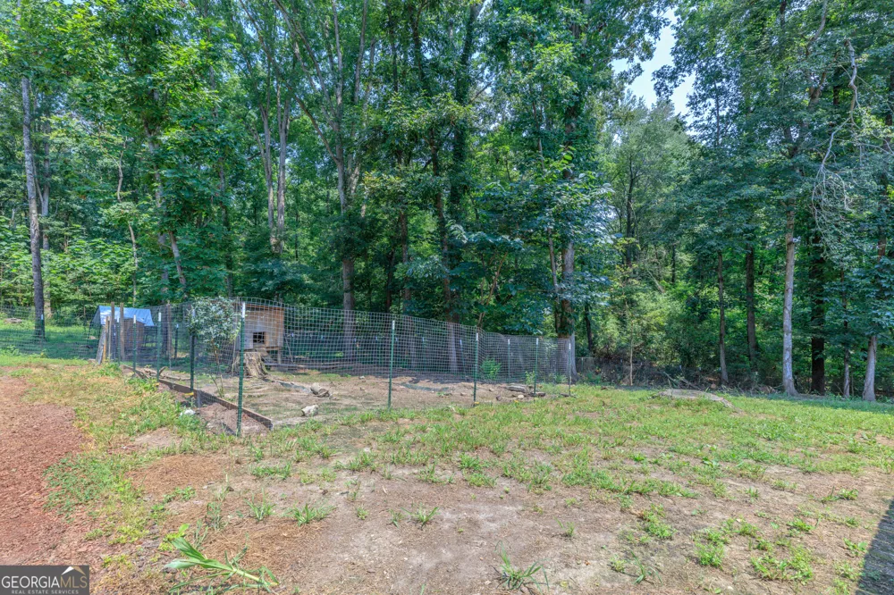 8902 Barbara DR Soddy Daisy, TN 37379