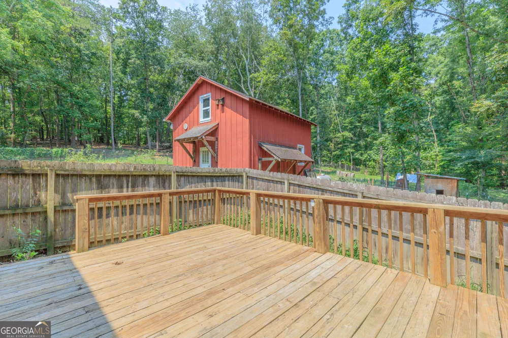 8902 Barbara DR Soddy Daisy, TN 37379