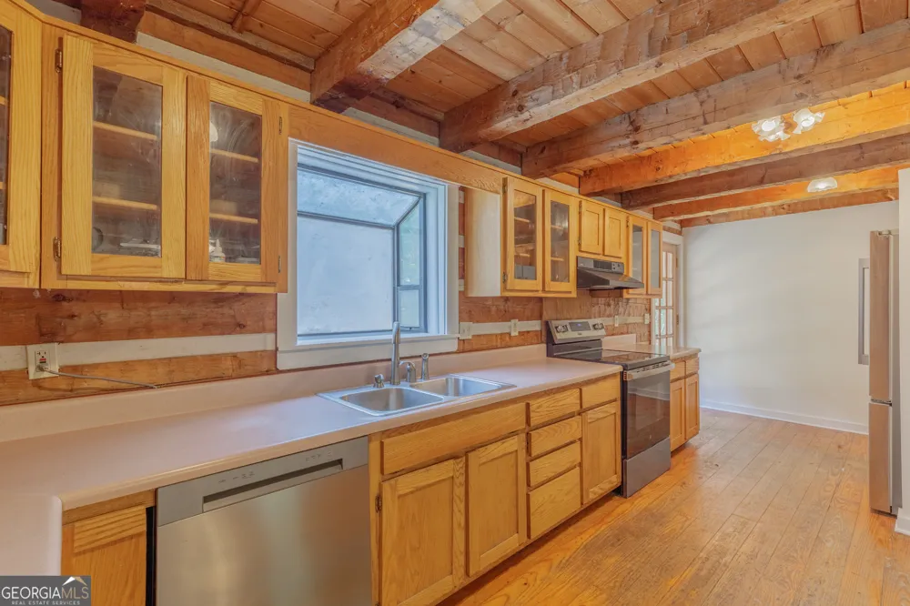8902 Barbara DR Soddy Daisy, TN 37379