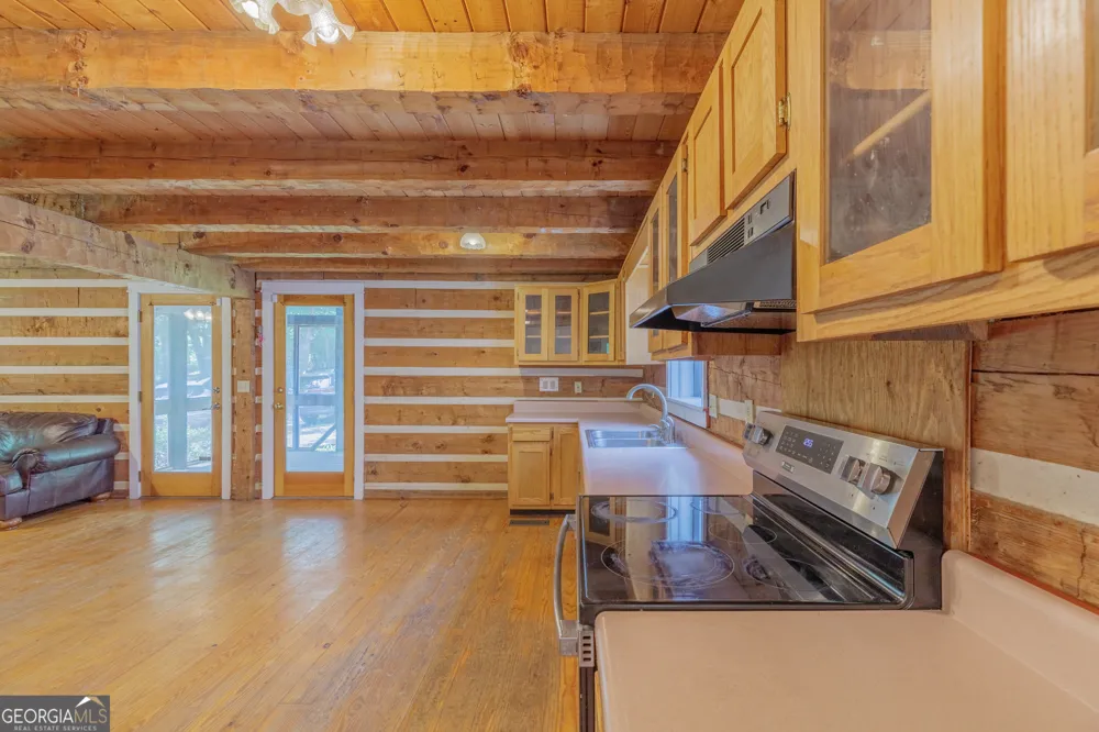 8902 Barbara DR Soddy Daisy, TN 37379