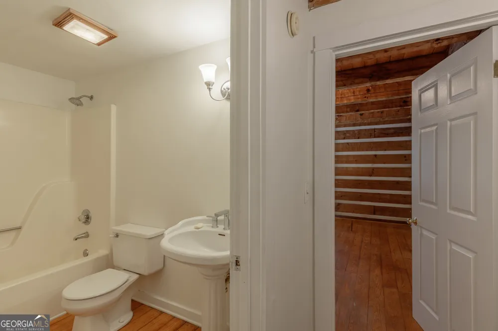 8902 Barbara DR Soddy Daisy, TN 37379